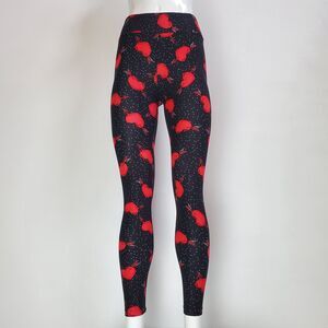 NEW LuLaRoe Valentine's Black Red Heart Leggings